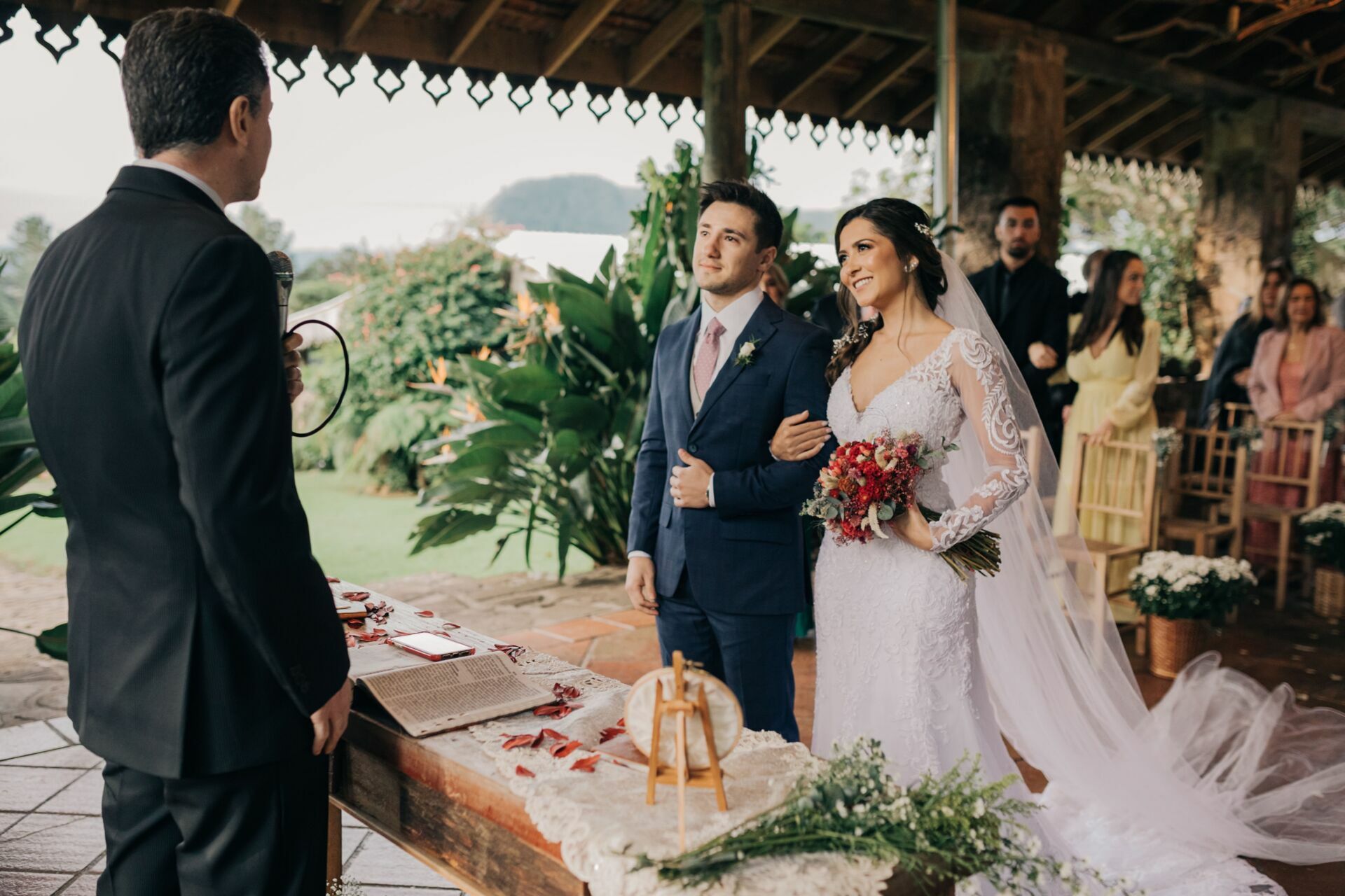 Foto Casamento e Jéssica & Matheus na Estalagem La Hacienda Foto Casamento e Jéssica & Matheus na Estalagem La Hacienda - Imagem 77